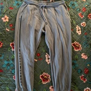 Women’s joggers